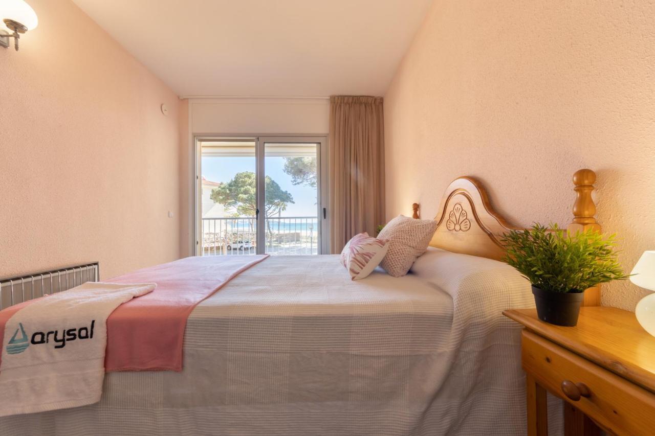 Apartamentos Dms 5 Vilafortuny Cambrils Bagian luar foto